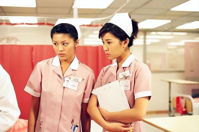 別再看《巨塔之后》強(qiáng)推5部醫(yī)療職業(yè)劇看完秒懂啥叫緊張刺激(圖4)